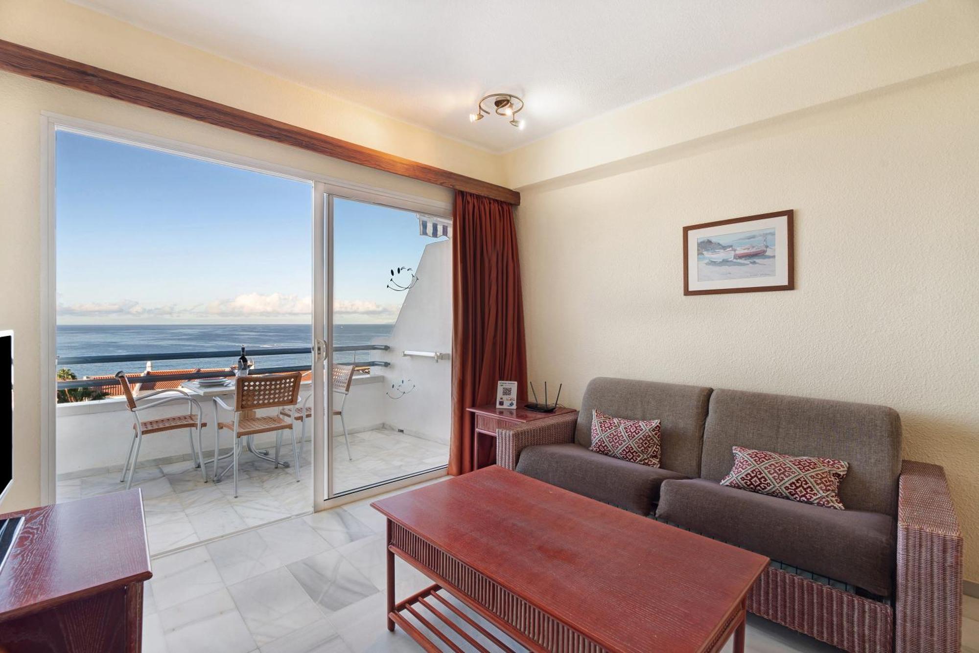 Apartamento Over The Ocean 313 Адехе Екстериор снимка